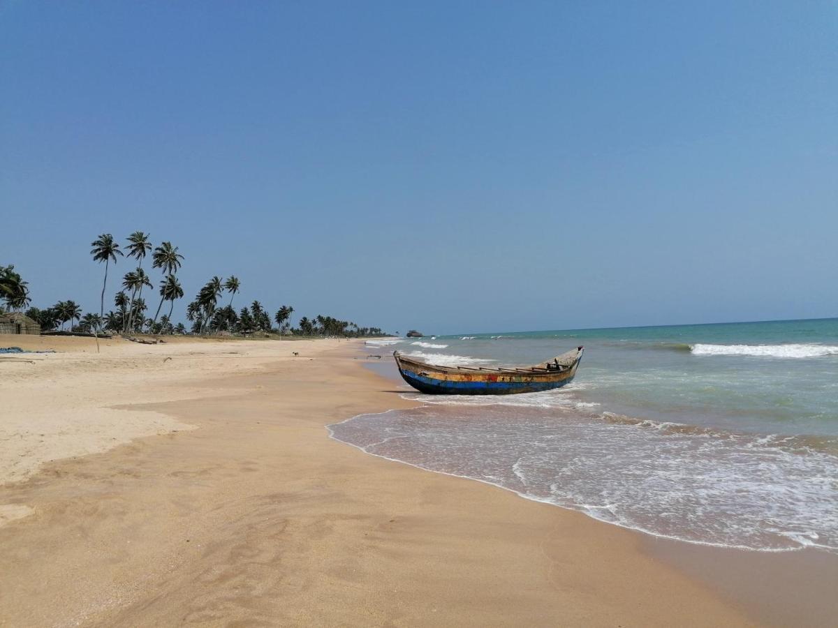 Afro Beach Eco Resort Butre Exterior foto