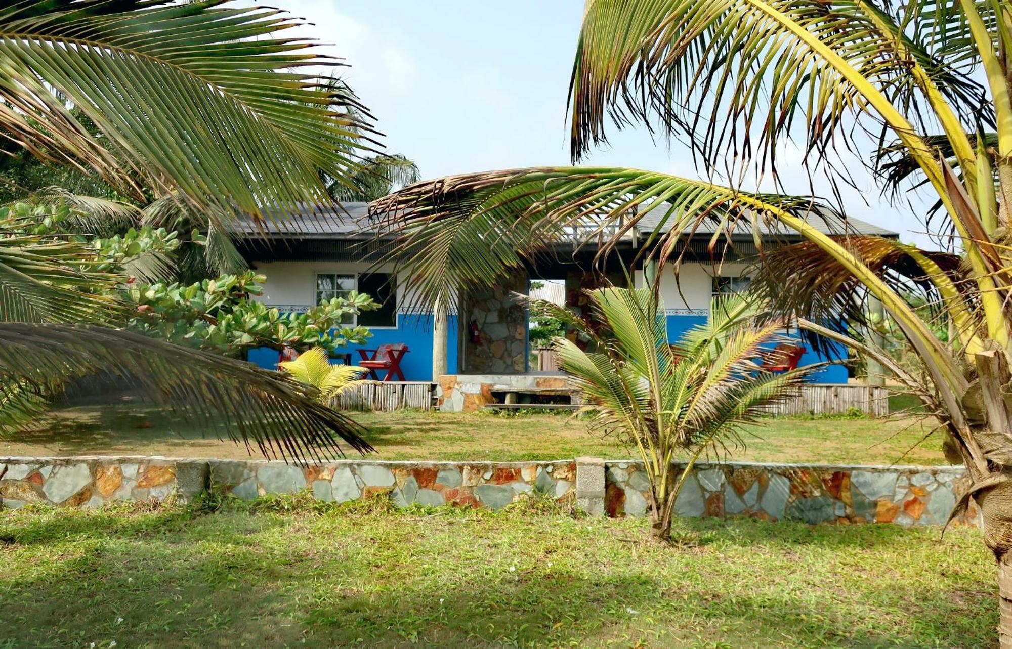 Afro Beach Eco Resort Butre Quarto foto