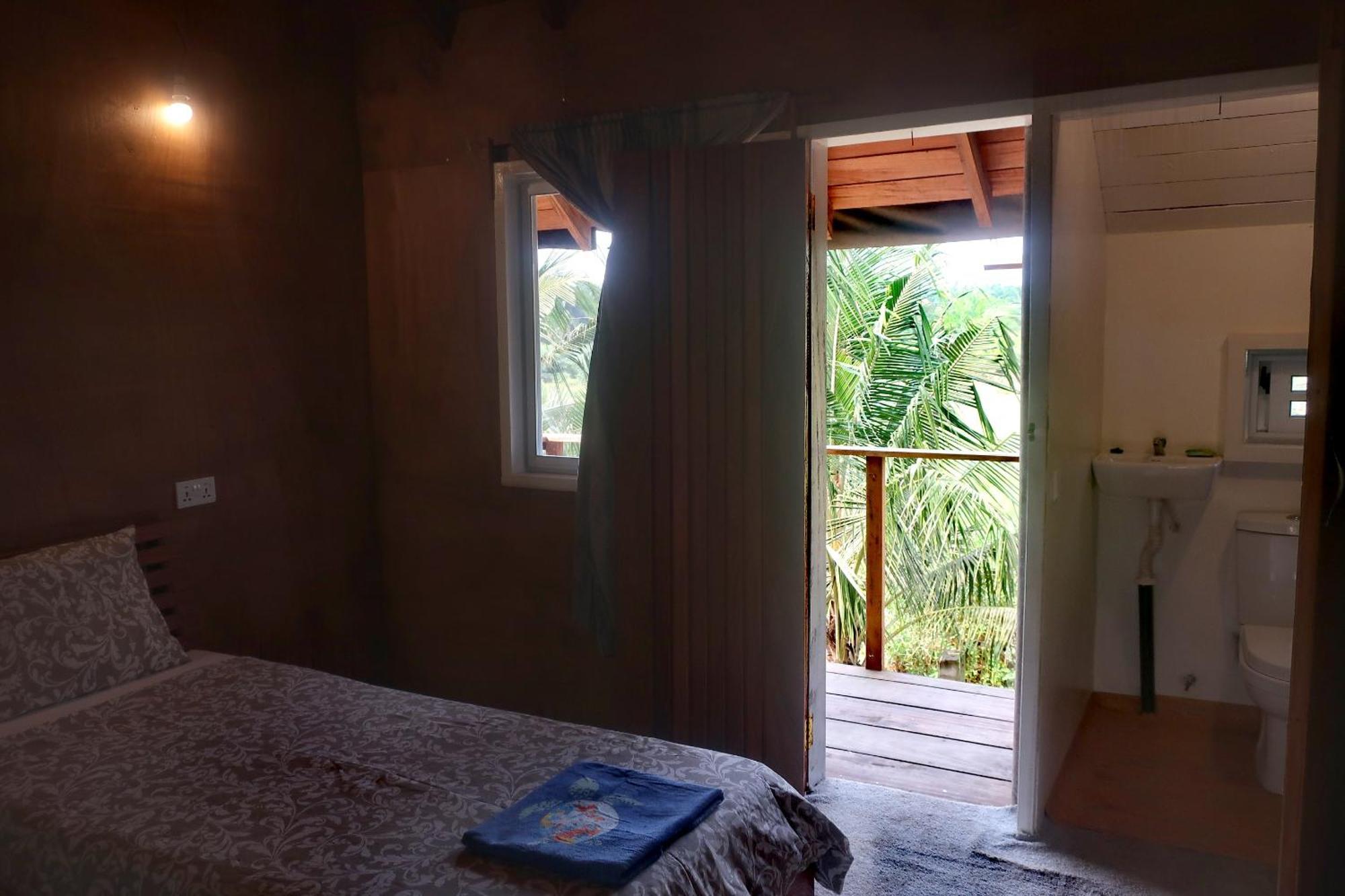 Afro Beach Eco Resort Butre Quarto foto